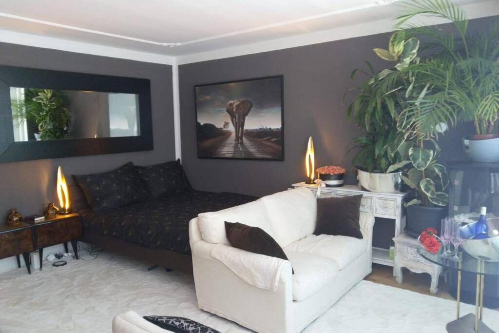 Penthouse In Schaan Apartment Екстериор снимка