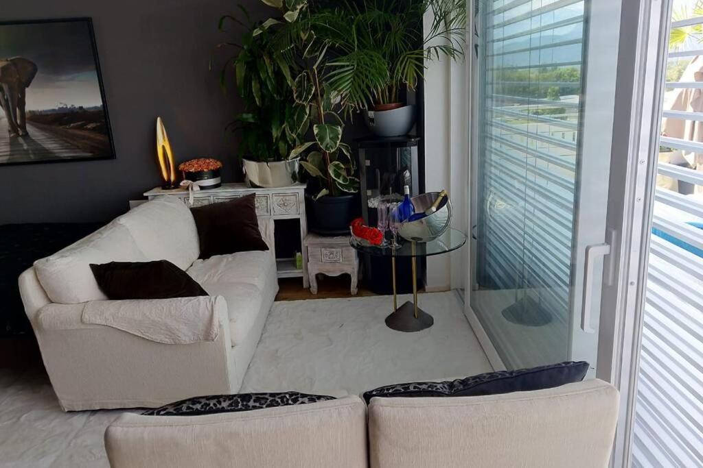 Penthouse In Schaan Apartment Екстериор снимка